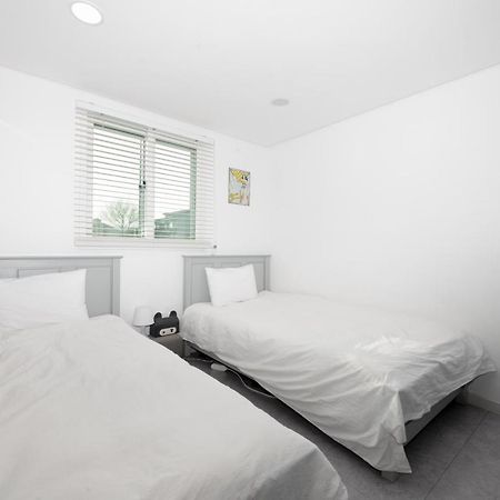 Incheon Airport Yj Guesthouse Ngoại thất bức ảnh